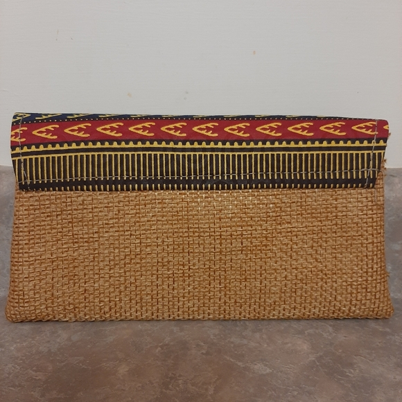 Clutch bag - Picture 2 of 3